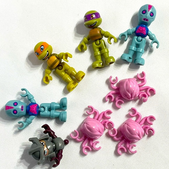 Other - Kinder Surprise TMNT Teenage Mutant Ninja Turtles toy figures krang shredder guc